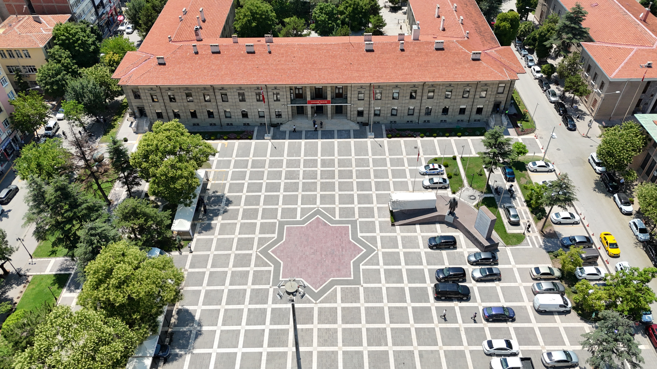 Vilayet Meydanı